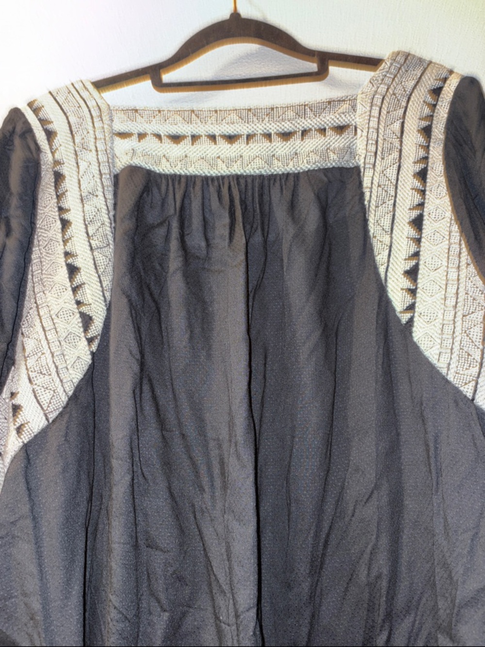 Lucky Brand 1X Black Top with White Embroidered boho details - Picture 8 of 11